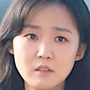 Vendez votre maison hantée-Park Ye-Young.webp