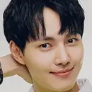 Café, s'il vous plaît-Lee Tae-Ri1.webp