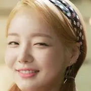 Ärzte (koreanisches Drama) – Moon Ji-In.webp