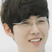 Ärzte (koreanisches Drama) – Baek Sung-Hyun.webp