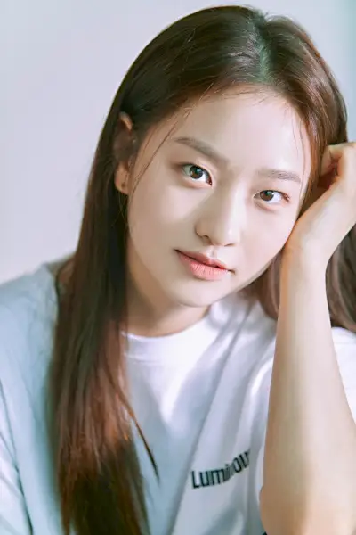 Kim Yi-Kyeong (1997)