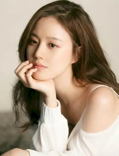 Moon Chae Won