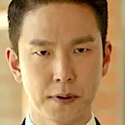 Étranger-S1-Jung Dong-Geun.webp