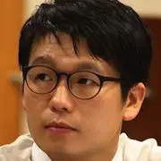 Casal muito comum-Kim Gang-Hyun.webp