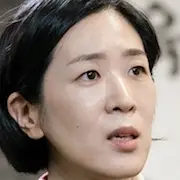 Euer Ehren-Baek Ji-Won.webp