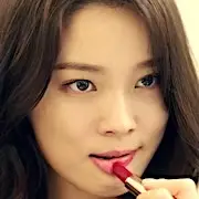 Parce que c'est ma première vie-Yoon So Hee.webp