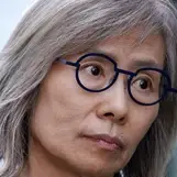 Douze nuits (drame coréen)-Ye Soo-Jung.webp