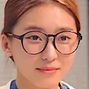 Dr Romantique 2-Yoon Bo-Ra01.webp