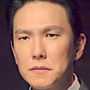 L'étrange contre-Jung Dong-Geun.webp