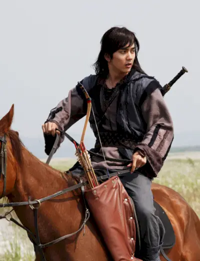 Guerrier Baek Dong Soo-10.webp