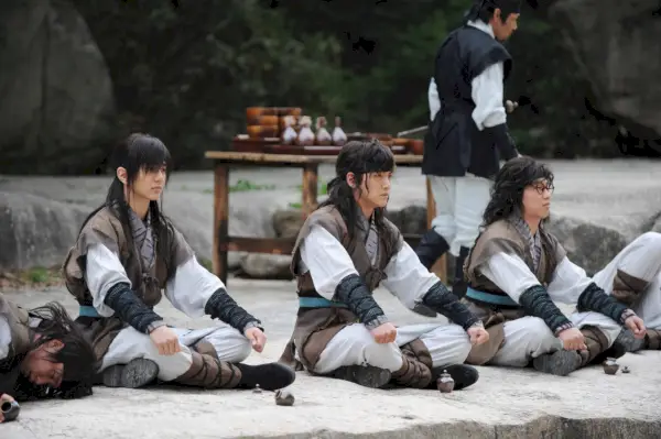 Guerrier Baek Dong Soo-16.webp