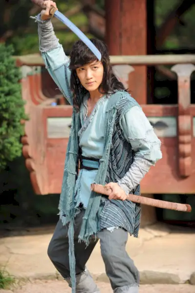 Guerrier Baek Dong Soo-17.webp