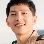 Descendants du Sun-Song Joong-Ki.webp