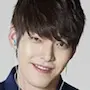 Escuela 2013 -Kim Woo-Bin.webp