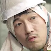 Cinderela Quatro Cavaleiros-Kong Jung Hwan.webp