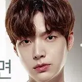Cinderela com quatro cavaleiros-Ahn Jae-Hyeon.webp