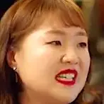 Teuflische Joy-Lee Soo-Ji.webp