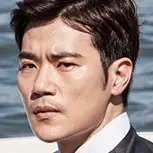Au revoir M. Black-Kim Kang-Woo.webp