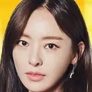 Reine du mystère 2-Lee Da-Hee.webp