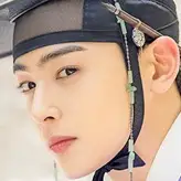 Rookie-Historiker Goo Hae-Cha Eun-Woo.webp