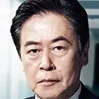 Acoso por edad-Morio Kazama.webp