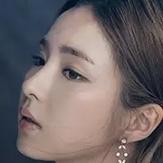 Sposa di Haebaek-Shin Se-Kyung.webp