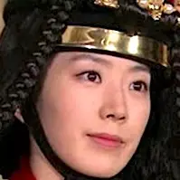 Dong-Yi-Jung Mo-Rye.webp