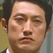 Stagiaire Kkondae-Moon Sung-Bok.webp