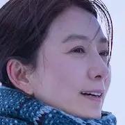 Invierno iluminado por la luna-Kim Hee-Ae.webp