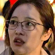 El teléfono-Hwang Bo-Ra.webp