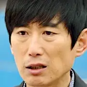 Starkes Mädchen Bong-Kim Ki-Moo.webp