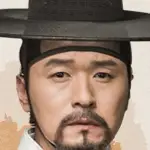 Miroir de la sorcière-Lee Sung-Jae.webp