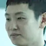 Noite no Paraíso-Cho Dong-In.webp