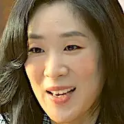 Haute classe-Baek Ji-Won.webp