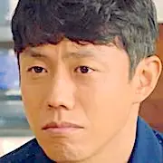 Jun Joon-Woo