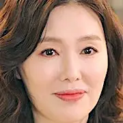 Record di Gioventù-Ha Hee Ra.webp