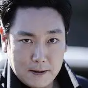 Ein harter Tag-Cho Jin-Woong1.webp