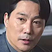 Reflejo de You-Hong Seo Jun.webp