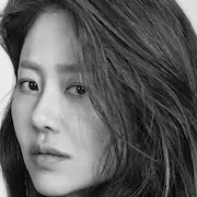 Reflejo de You-Ko Hyun-Jung.webp