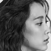 Reflejo de You-Shin Hyun-Bin.webp