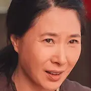 Jeunesse de May-Hwang Young-Hee.webp