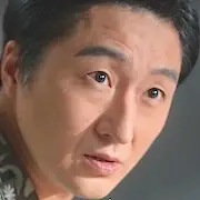 Jeunesse de May-Kim Joon-Won.webp