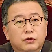 Lee Yoon-Sang