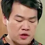 Il grande spettacolo-Lee Jin-Kwon.webp