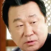Scandale de Cheongdamdong-Lim Ha-Ryong.webp
