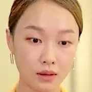 Hausgemachte Liebesgeschichte-Shim Young Eun.webp