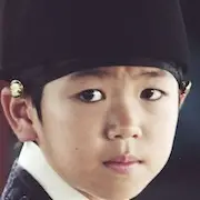 El Trono-Uhm Ji-Sung.webp