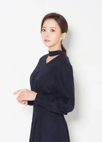 Yoon Joo Hee
