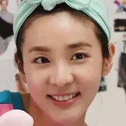 Fromage dans le piège-KM-Sandara Park.webp