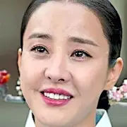 El afecto del rey-Park Eun Hye.webp